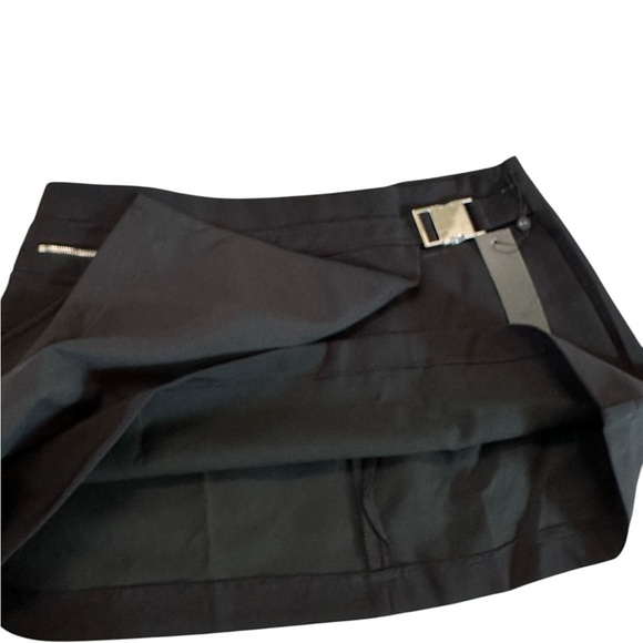 Emerson Lang Young Contemporary Black Buckle Belt Mini Skirt Size XL NWT - Picture 17 of 17